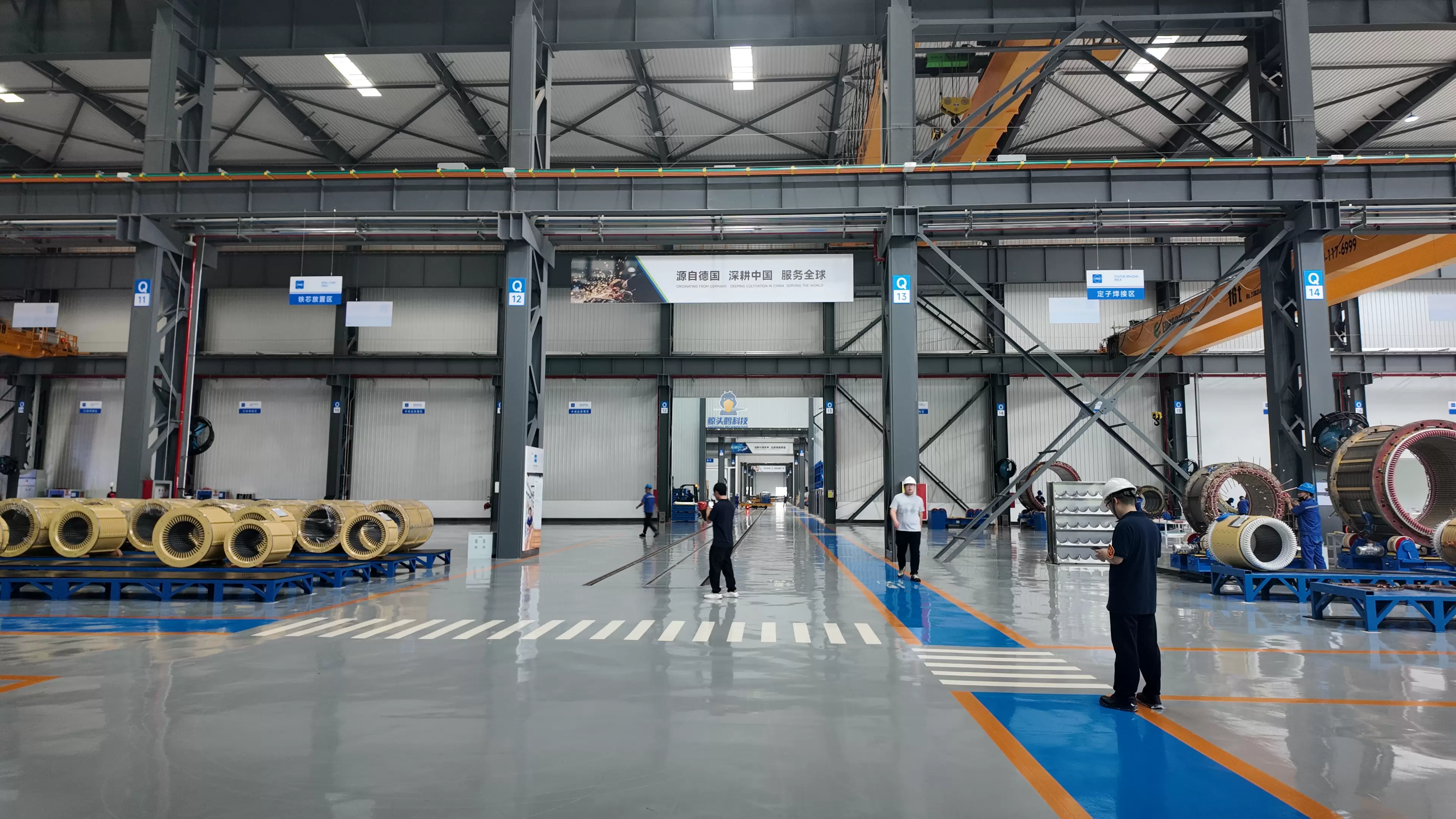 Jiangsu ရှိ မော်တော်ကားကုမ္ပဏီတစ်ခု